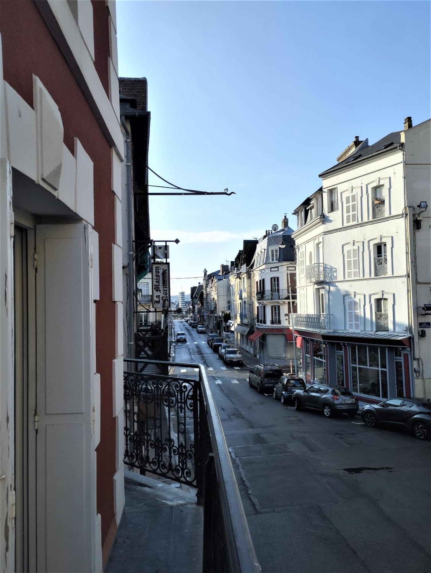 Le Capitaine Jack Apartment Trouville-sur-Mer Bagian luar foto