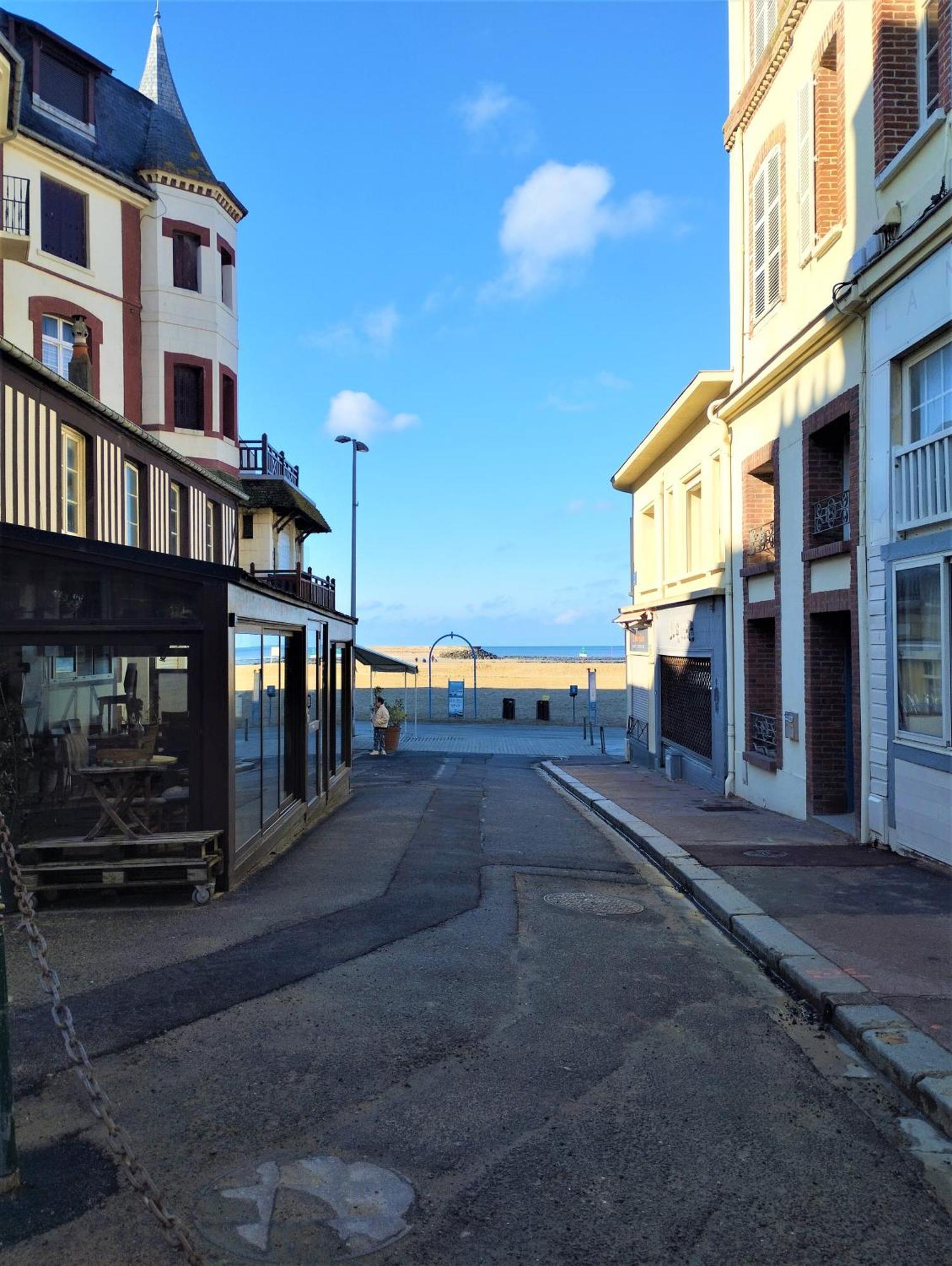 Le Capitaine Jack Apartment Trouville-sur-Mer Bagian luar foto